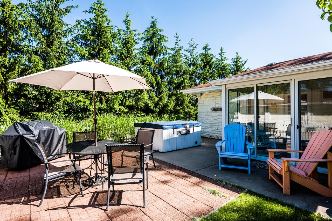 A Little Stone Beach House - thumb 2