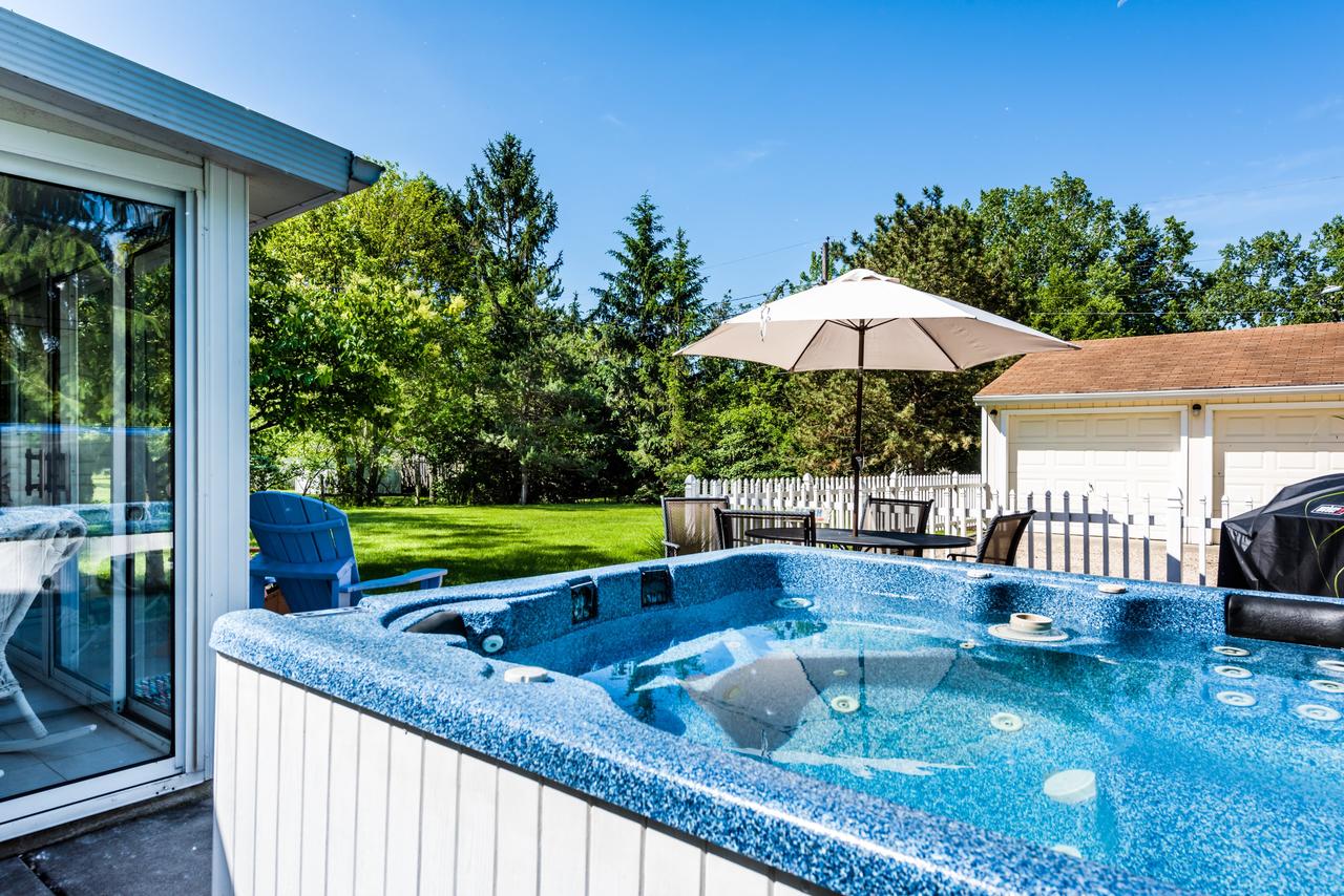 A Little Stone Beach House - thumb 1