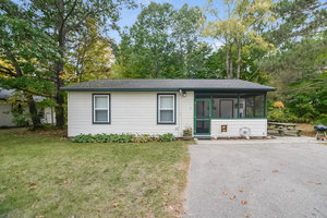 Goshorn Lake Cottage #2