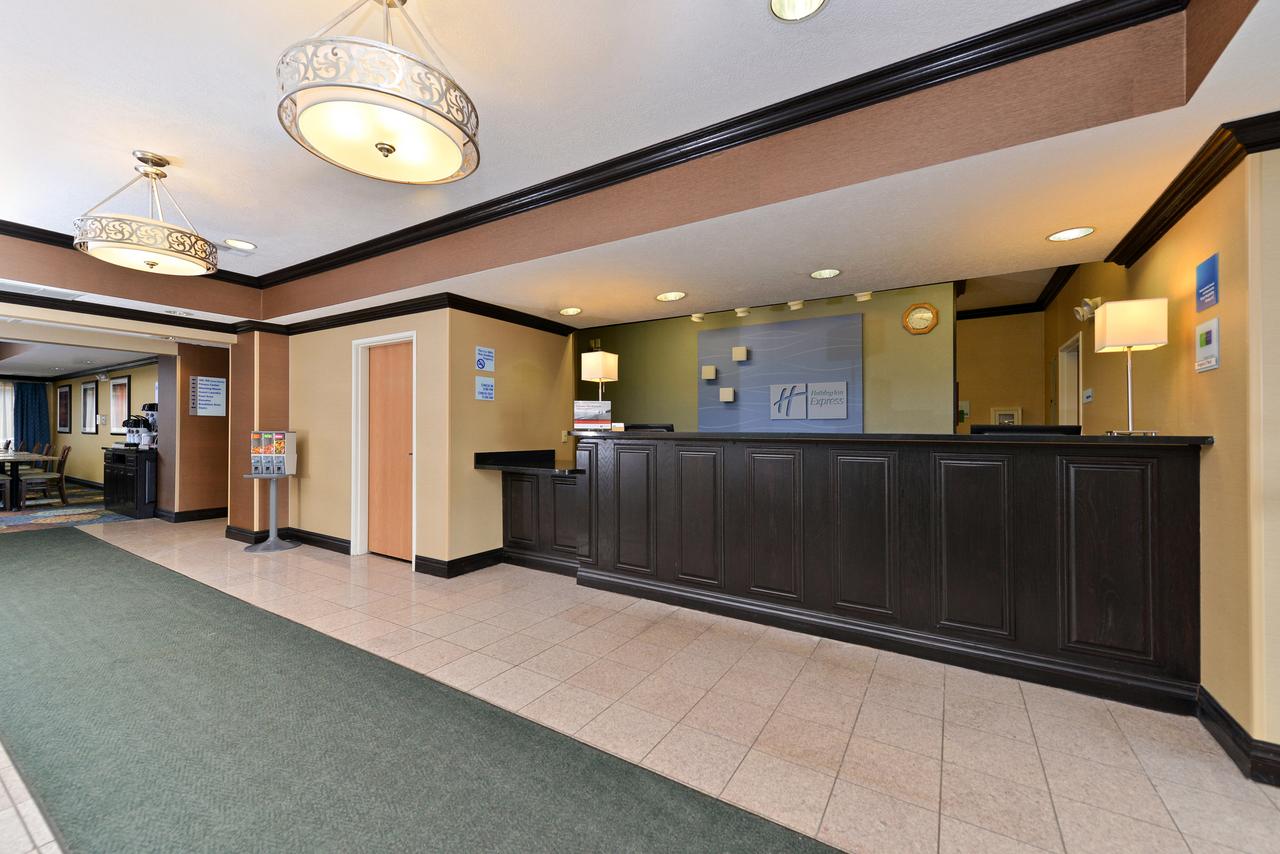 Holiday Inn Express Hotel & Suites Charlotte - thumb 5