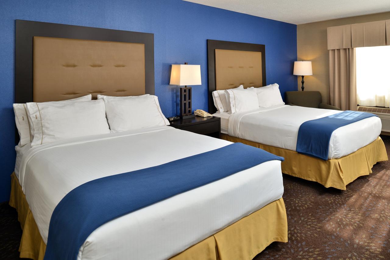 Holiday Inn Express Hotel & Suites Charlotte - thumb 8