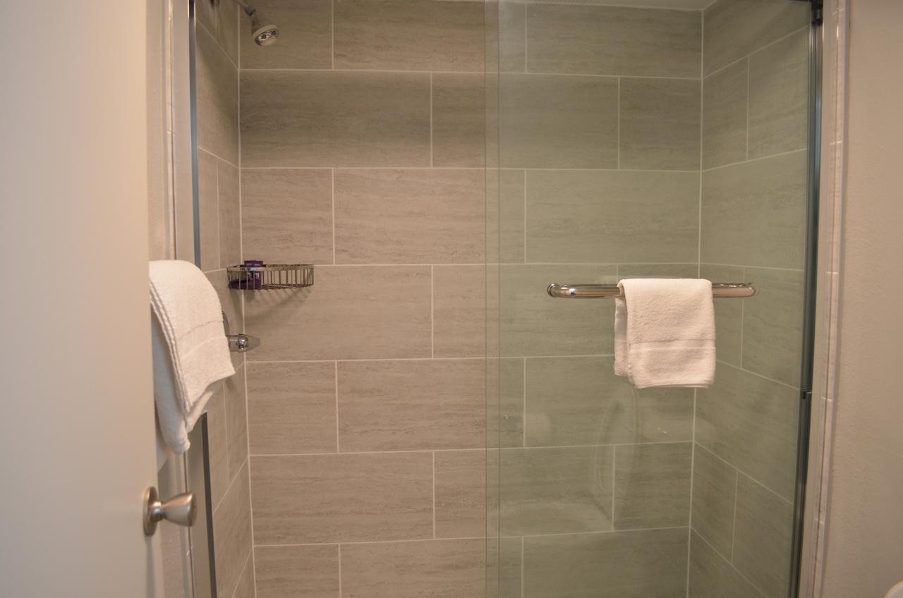 Knights Inn East Lansing - thumb 6