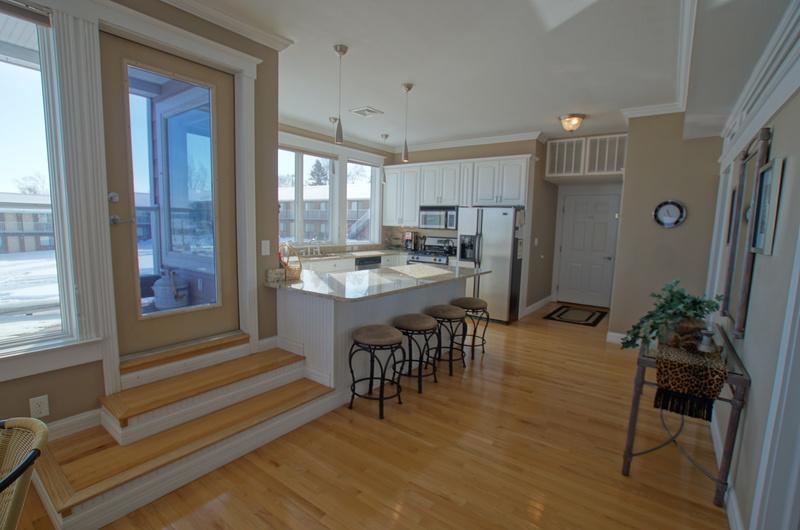 Pier Harbor #2, Condo At Saint Ignace - thumb 2