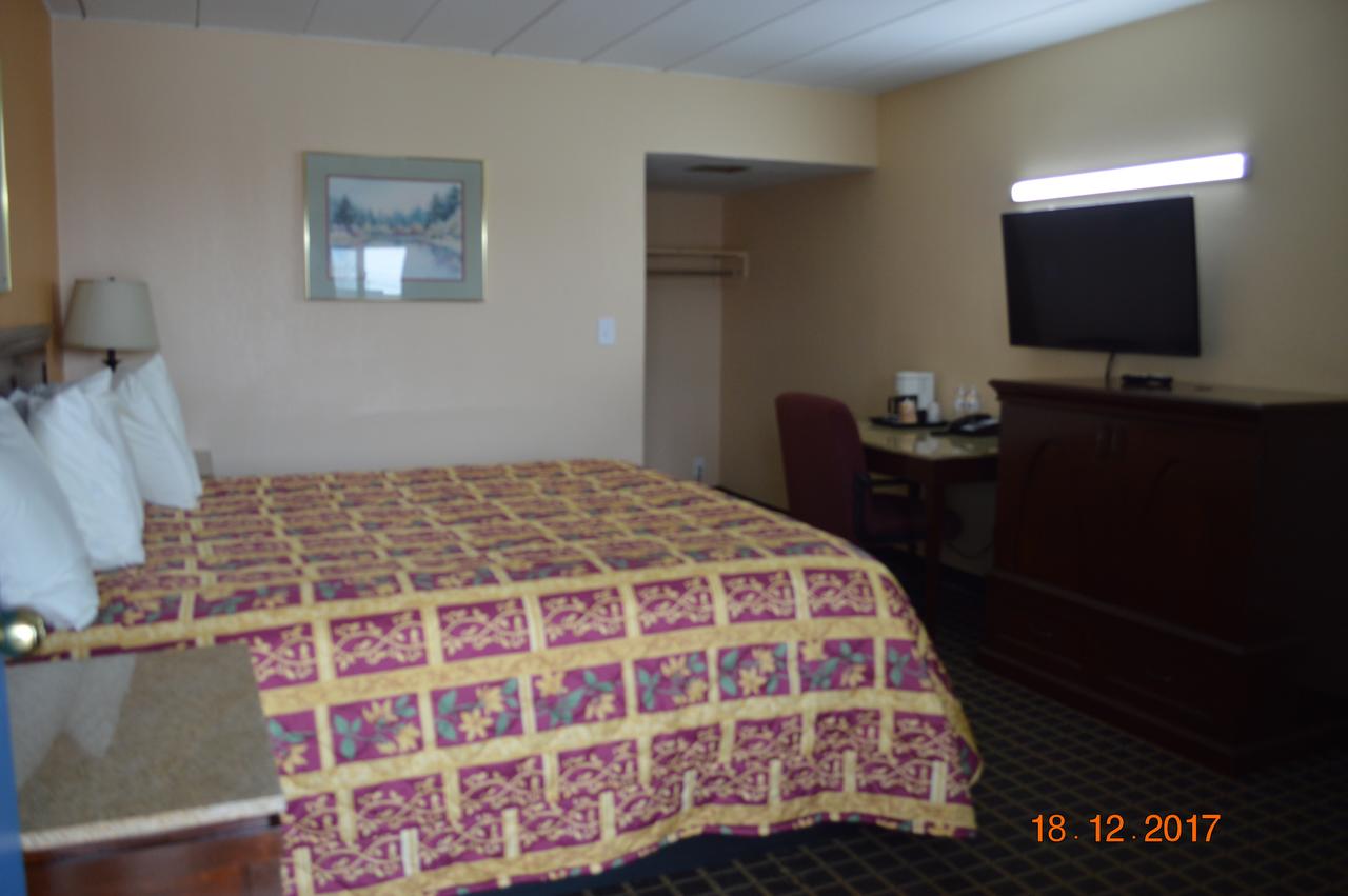 Budget Inn Of Bay City - thumb 5