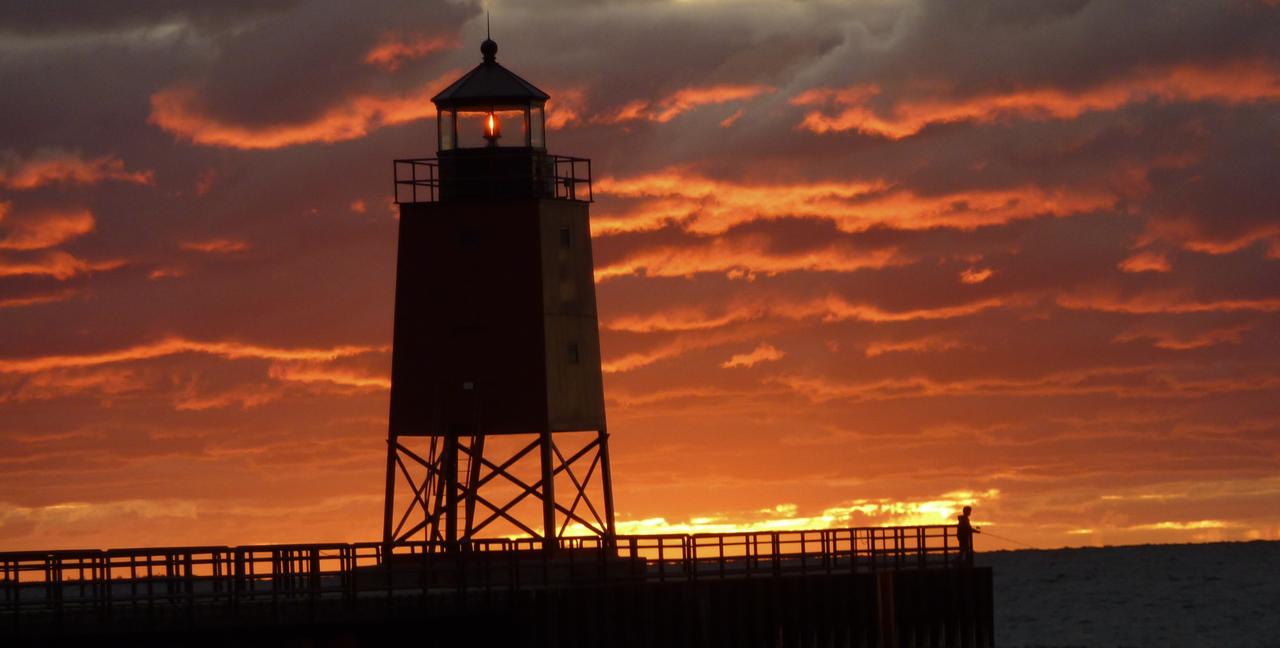 Charlevoix Inn & Suites - thumb 23