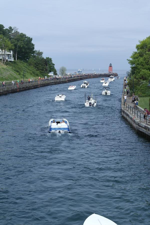 Charlevoix Inn & Suites - thumb 24