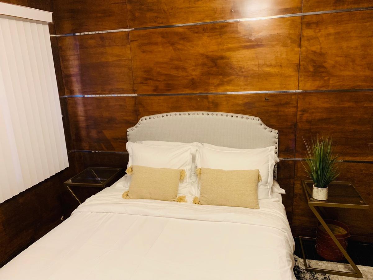 The Parkside / University District/15m To Downtown - thumb 2