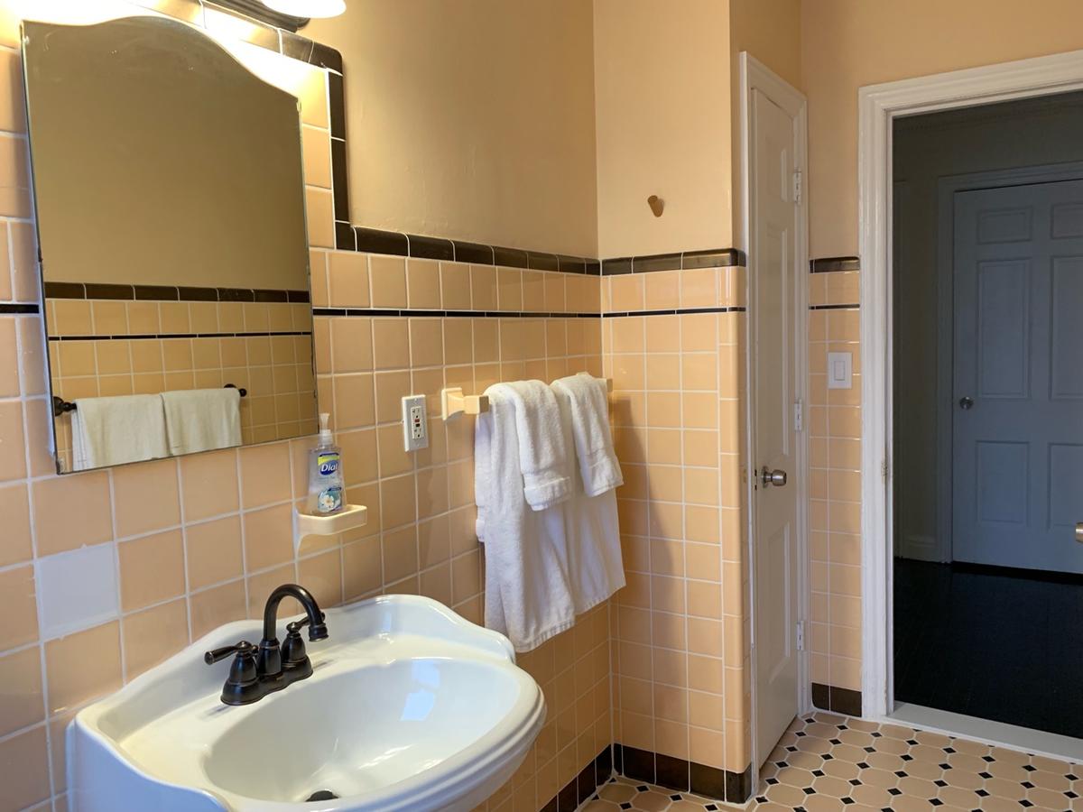 The Parkside / University District/15m To Downtown - thumb 15