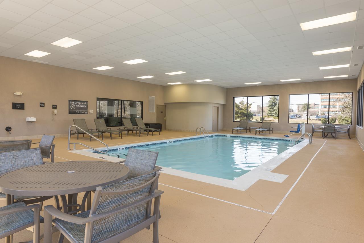 Hampton Inn East Lansing - thumb 26