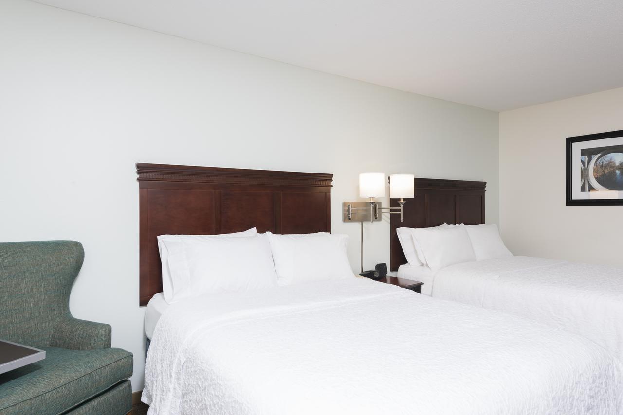 Hampton Inn East Lansing - thumb 7