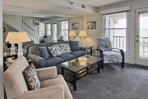 309 North Shore Inn