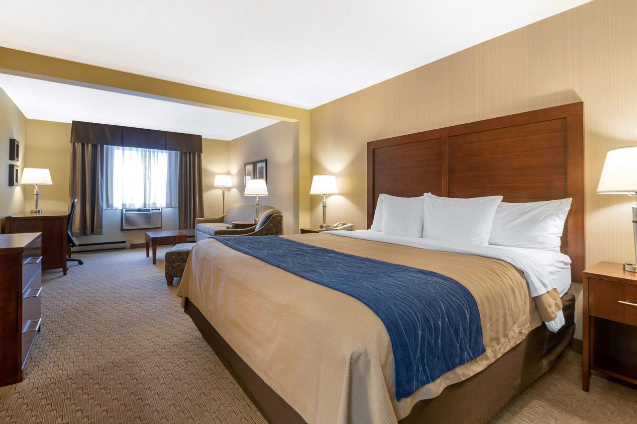 Comfort Inn Iron Mountain - thumb 31