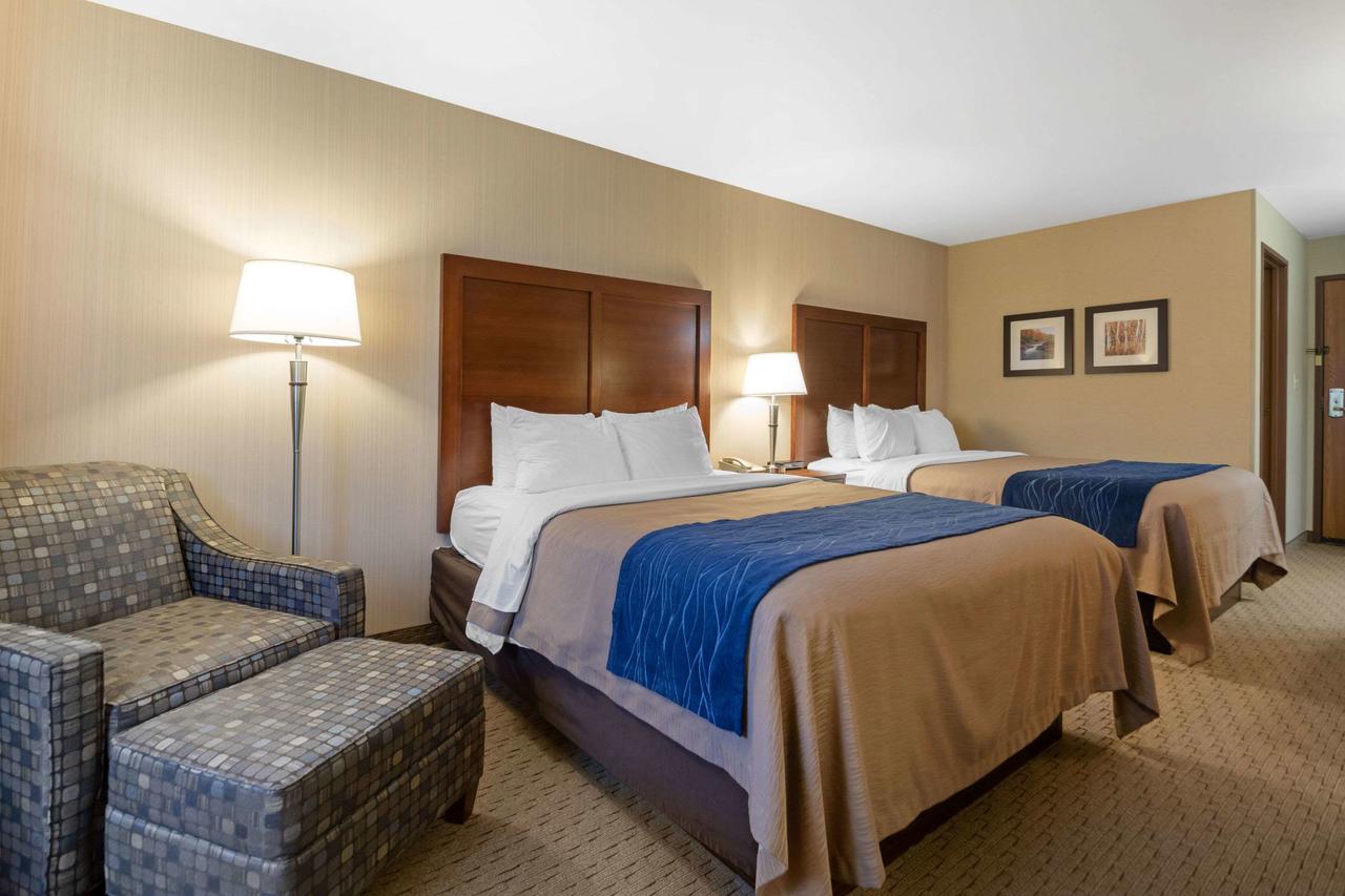 Comfort Inn Iron Mountain - thumb 18