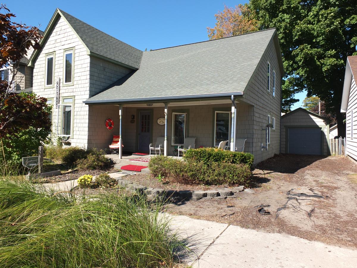 Agape Bayside Cottage - thumb 1