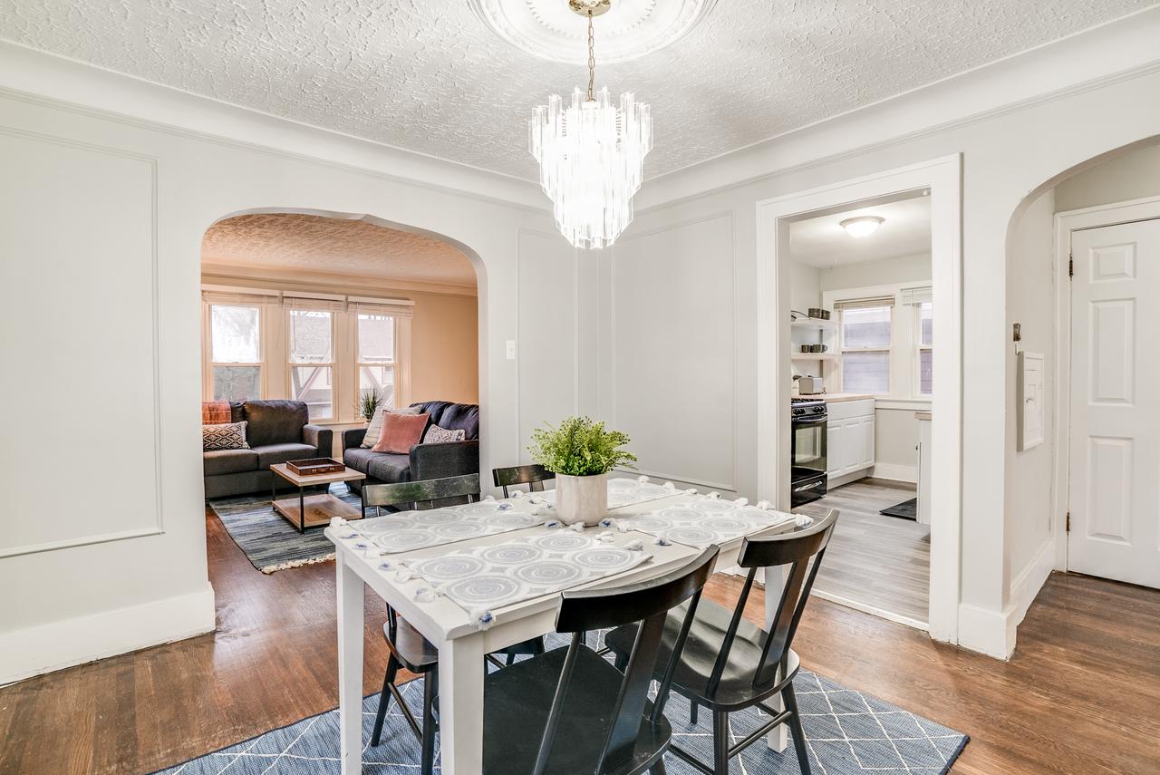 The Pearl Of Detroit/10 Minutes To Down Town - thumb 9