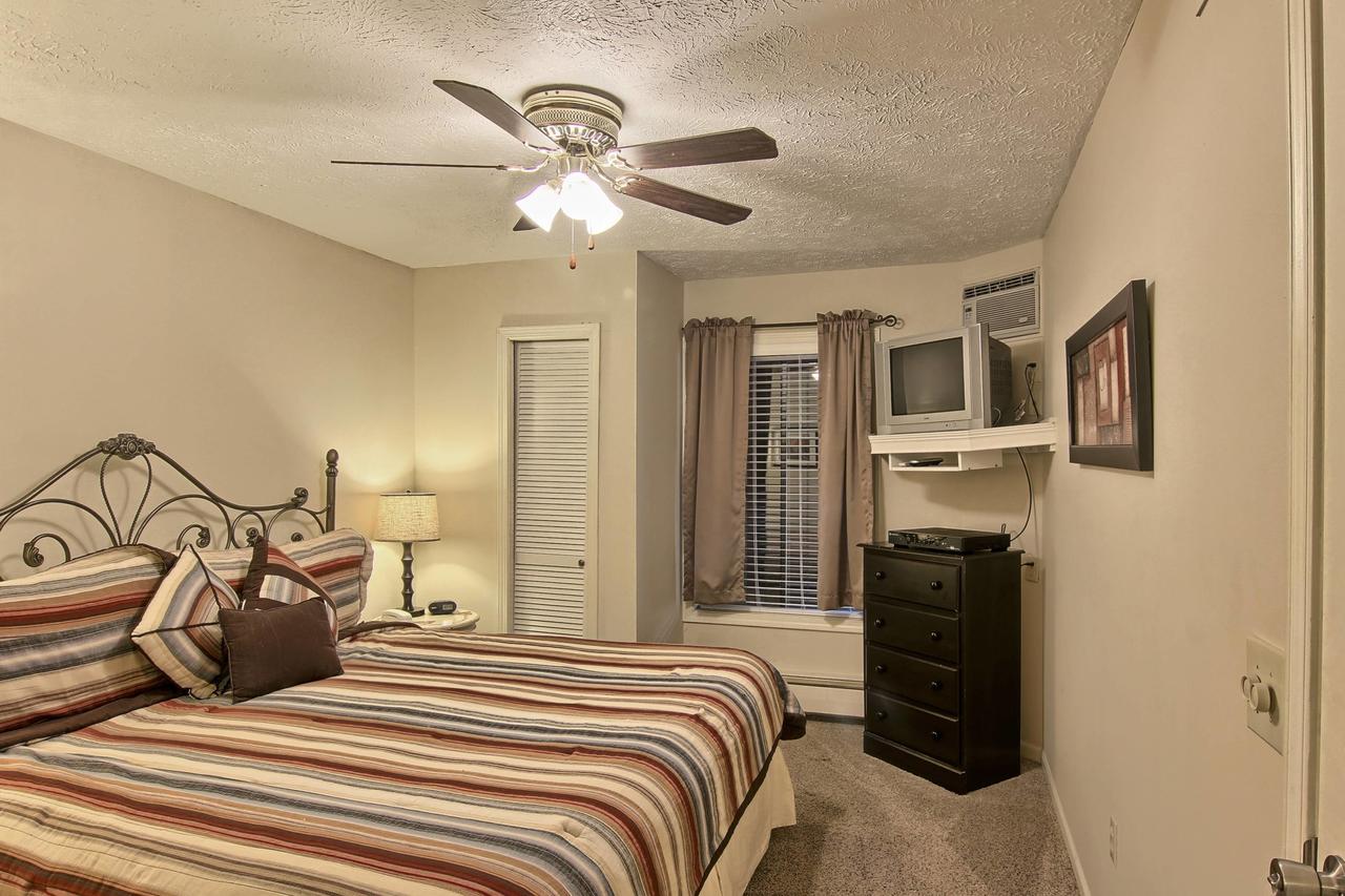 102 Pointes North Inn - thumb 14