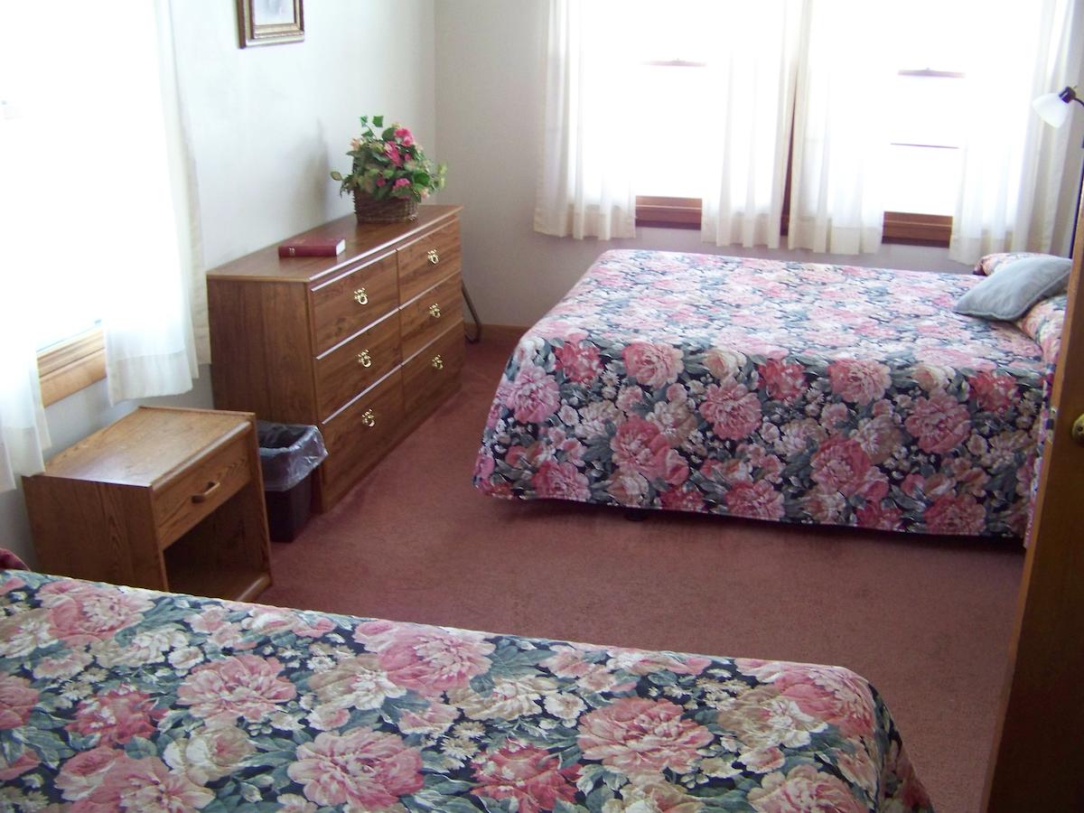 Peterson's Cottages - thumb 4