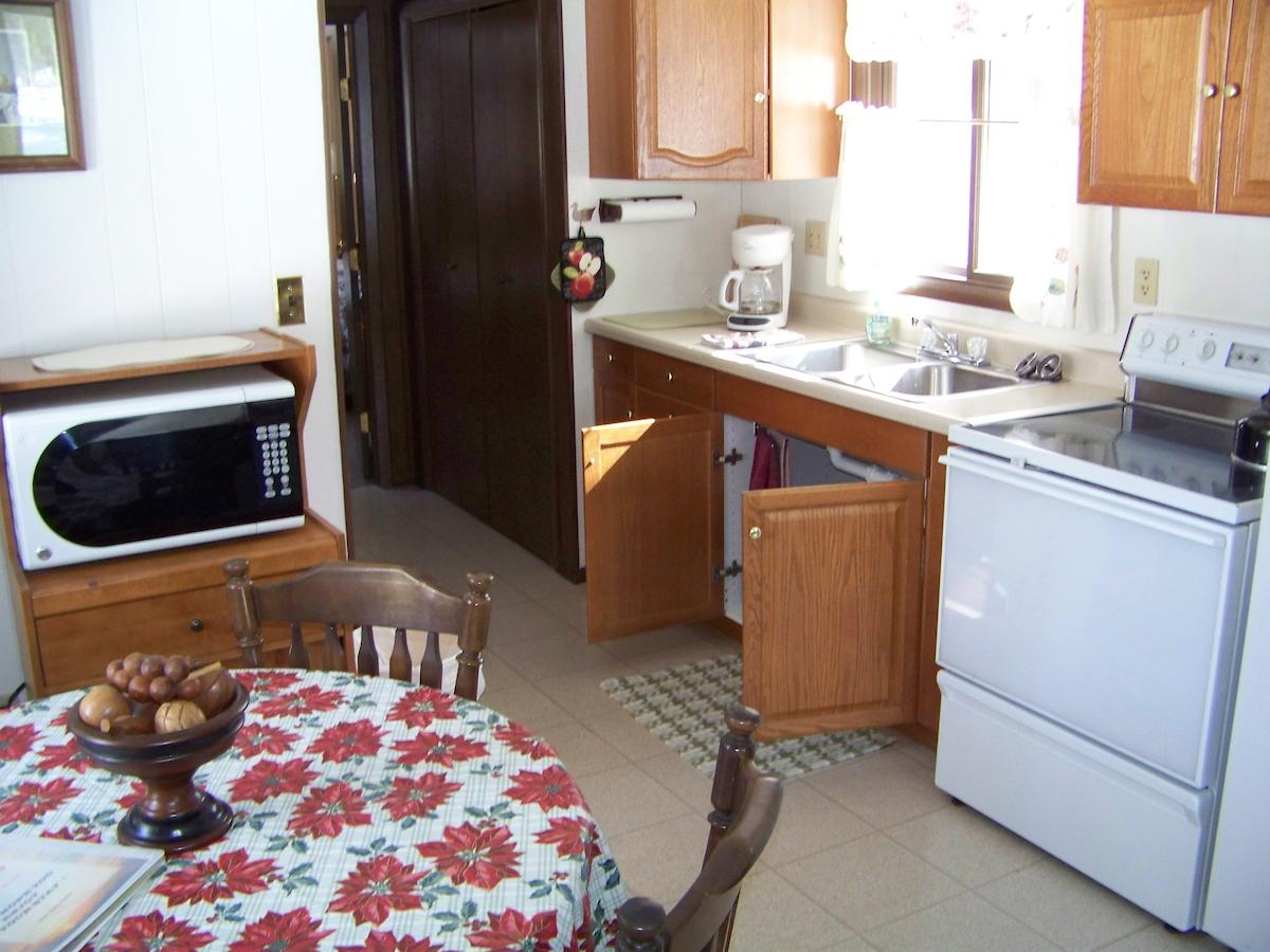 Peterson's Cottages - thumb 13