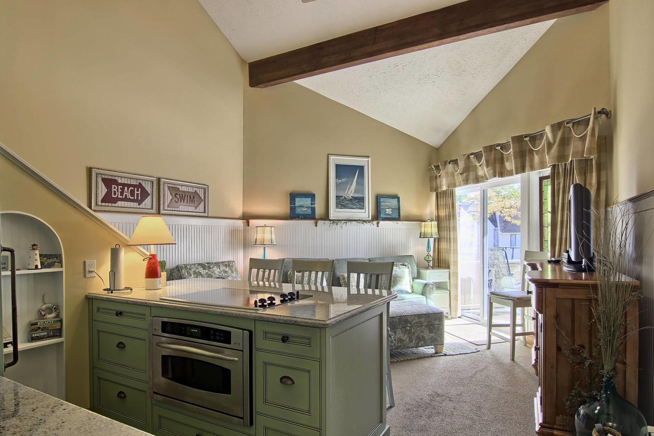 202 Pointes North Inn - thumb 7