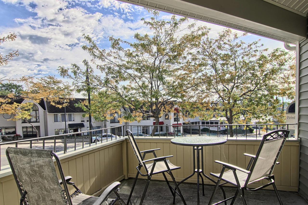 202 Pointes North Inn - thumb 5