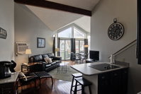 203 Pointes North Inn Accommodation Michigan