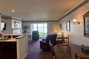 111 Water Street Inn