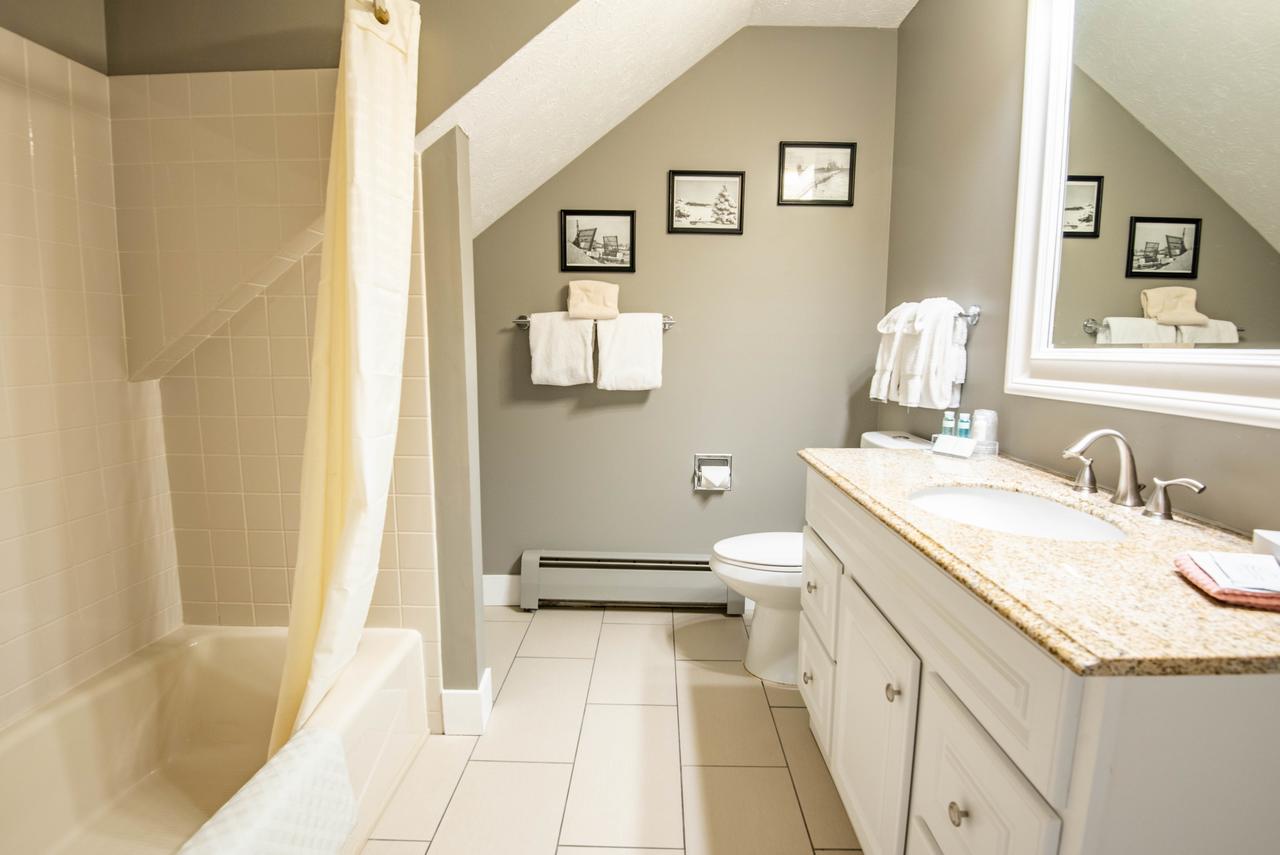 205 Pointes North Inn - thumb 20