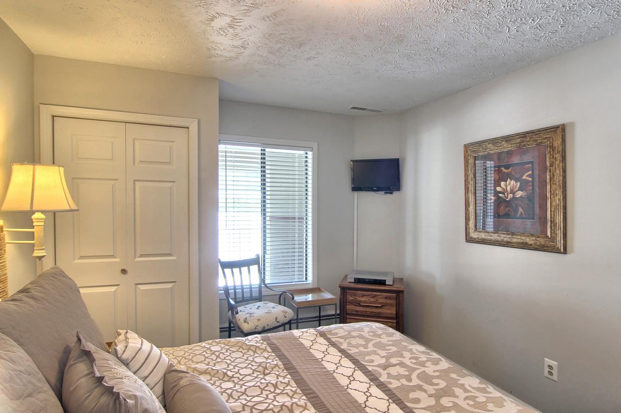 207 Pointes North Inn - thumb 21