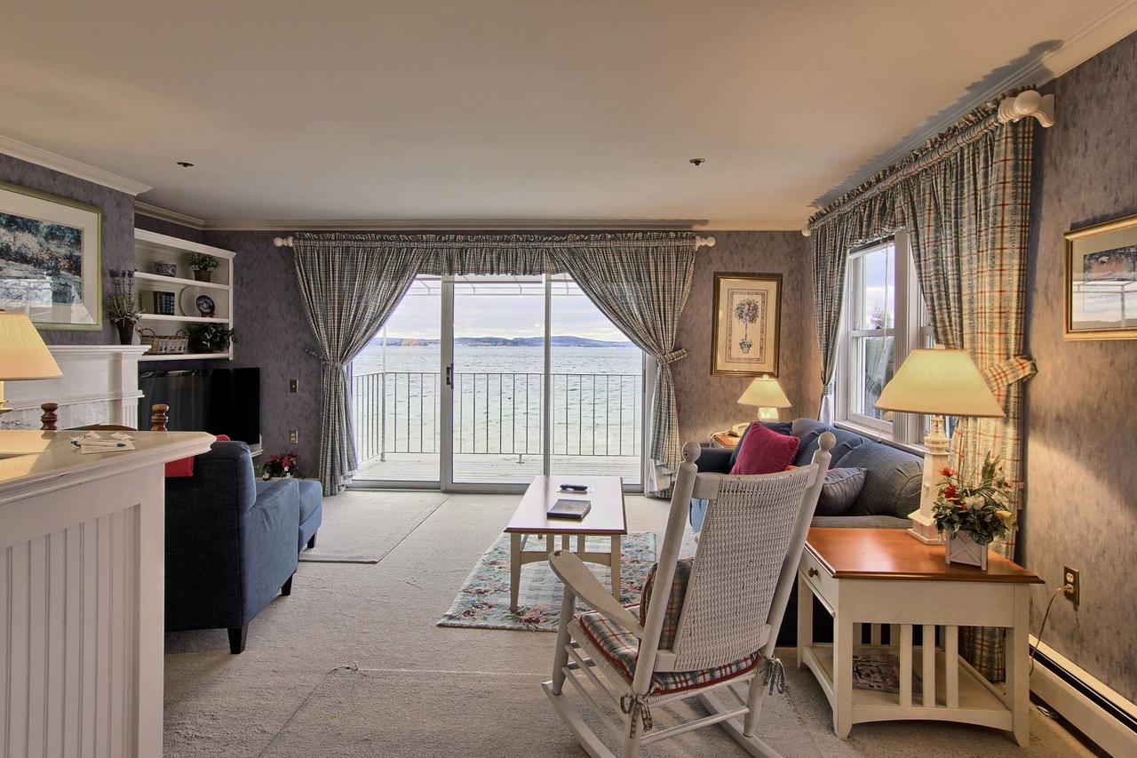 215 Water Street Inn - thumb 2