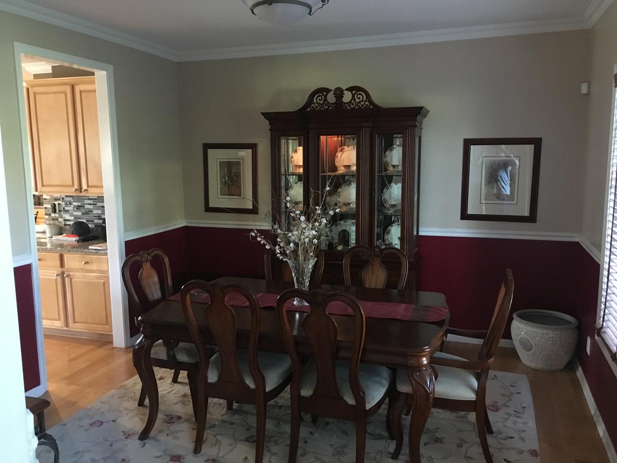 Beautiful Spacious Home Ready For Game Day!!! !! - thumb 9