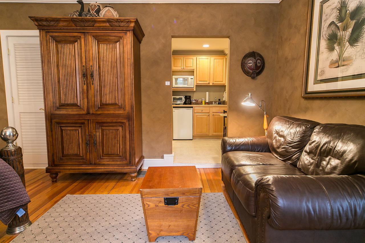 Hidden Garden Cottages & Suites - thumb 17