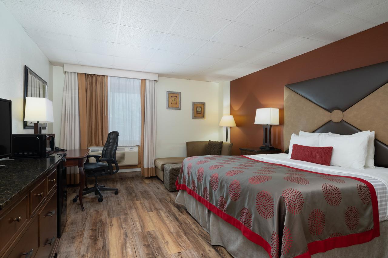 Ramada By Wyndham Albert Lea - thumb 1