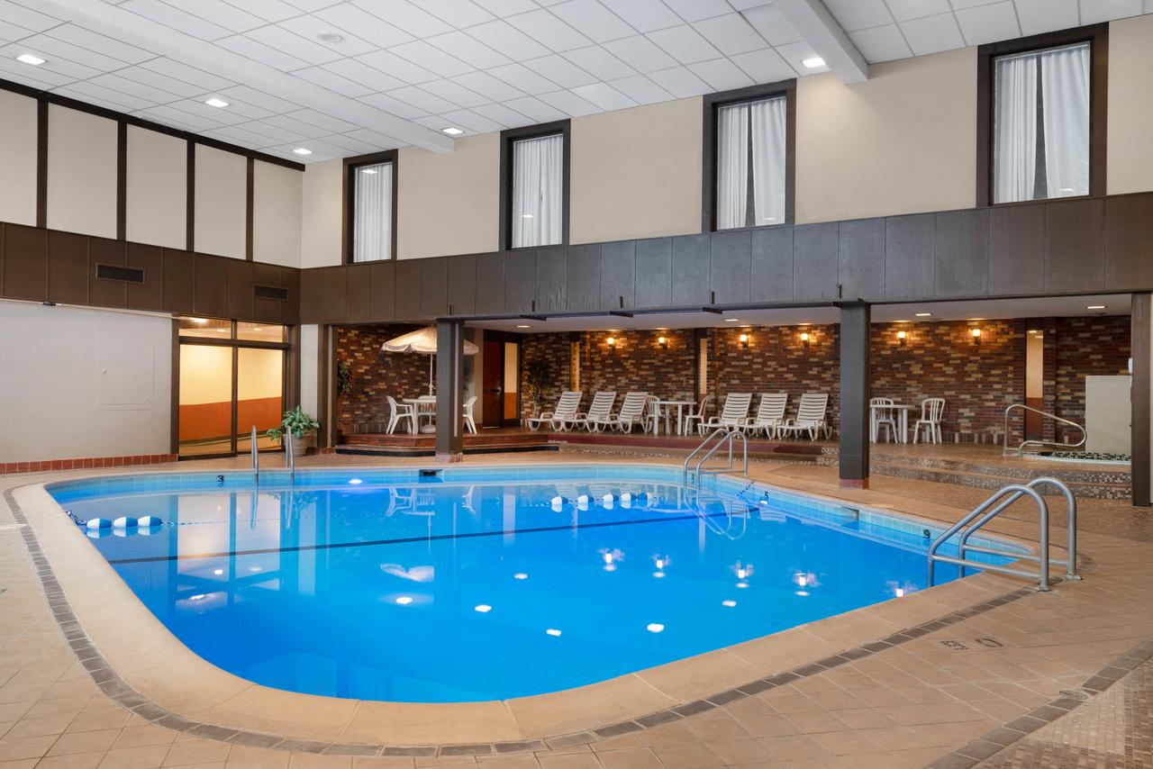 Ramada By Wyndham Albert Lea - thumb 18
