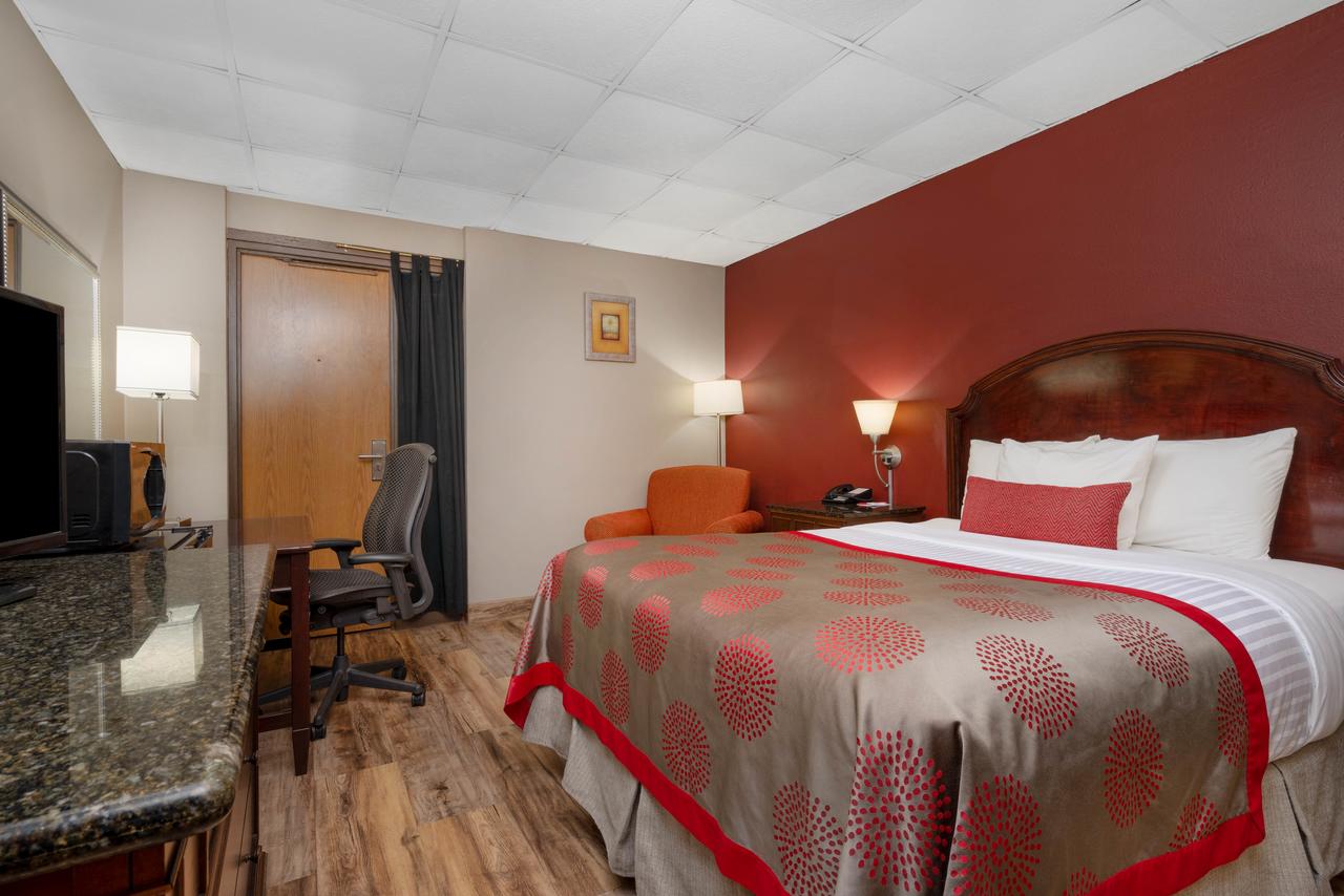 Ramada By Wyndham Albert Lea - thumb 7