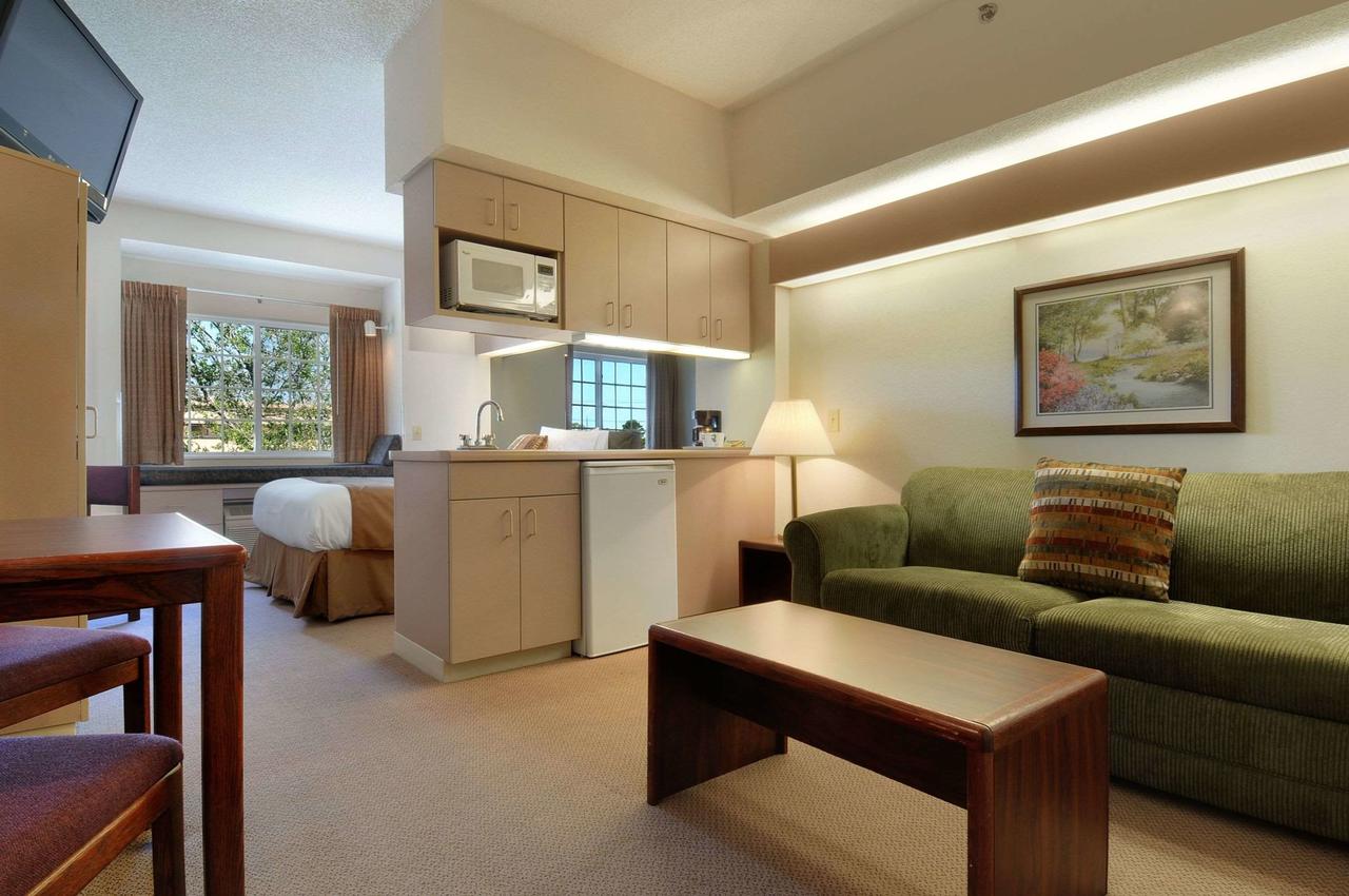 Microtel Inn & Suites By Wyndham Bloomington/Minneapolis - thumb 2