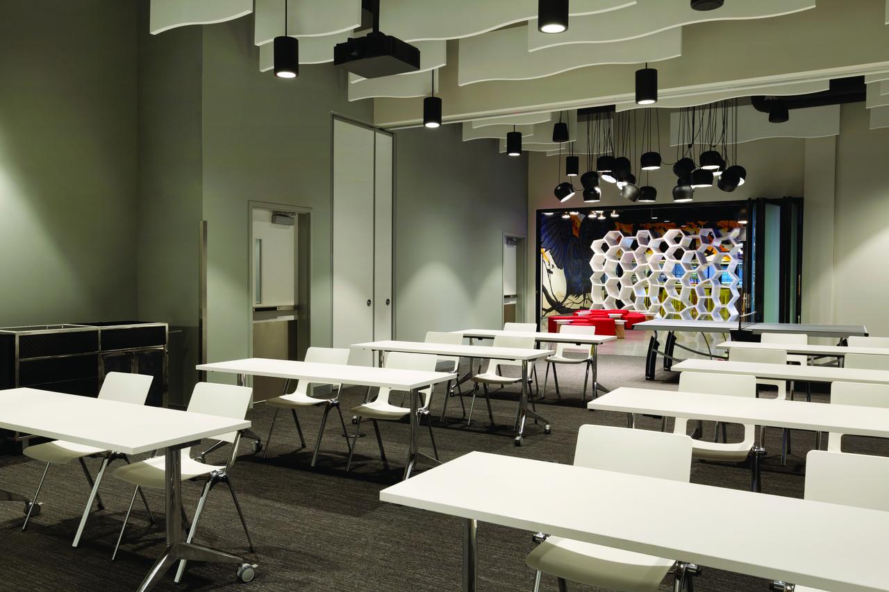 Radisson Red Minneapolis Downtown - thumb 13