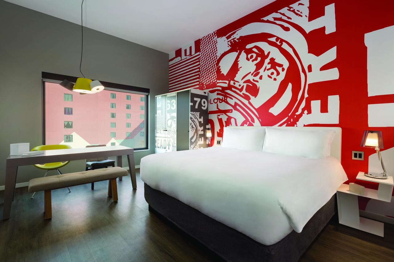 Radisson Red Minneapolis Downtown - thumb 4