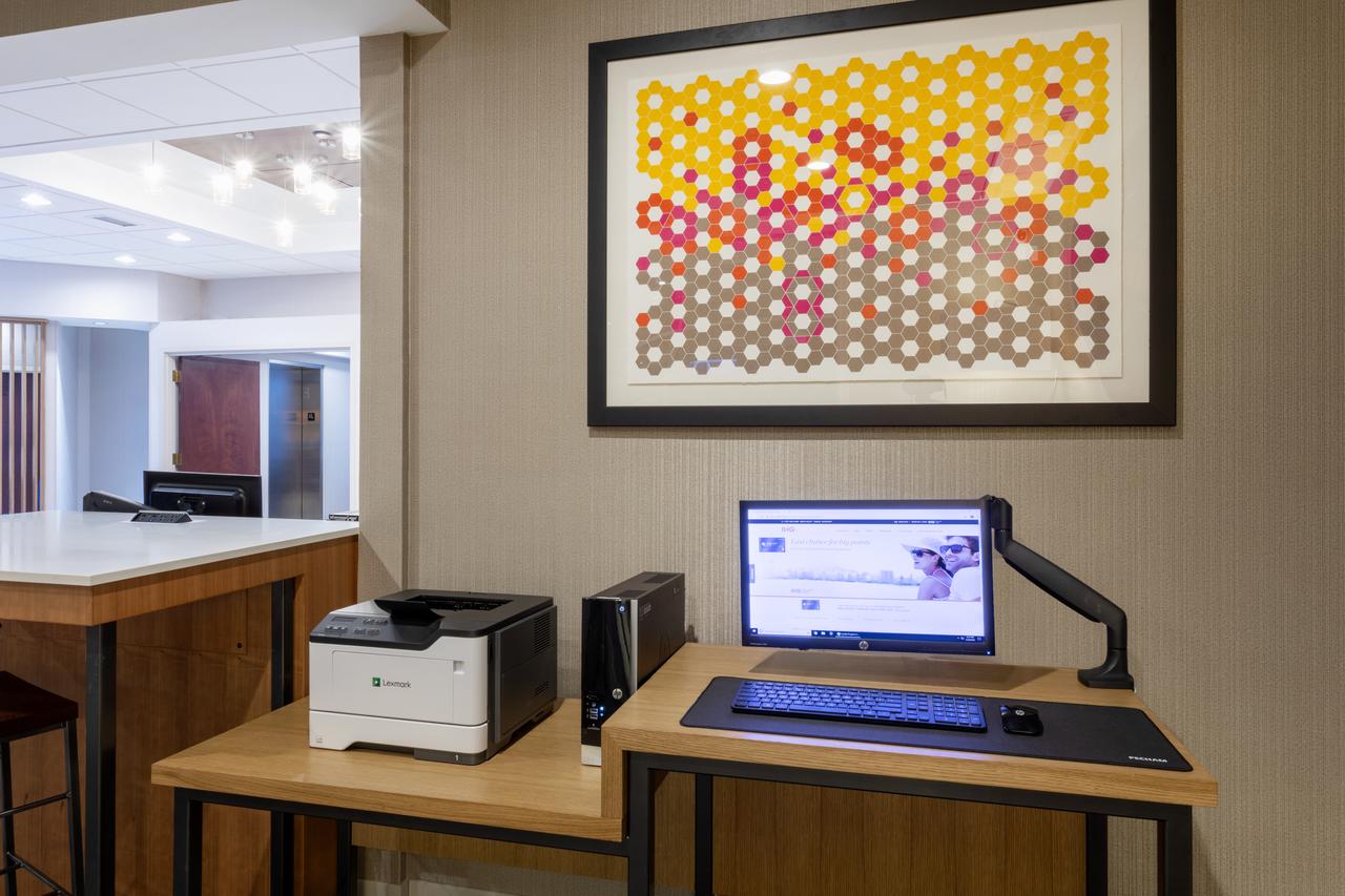 Holiday Inn Express Hotel & Suites Minneapolis-Downtown Convention Center - thumb 15