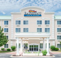 Baymont by Wyndham Ft. Leonard/Saint Robert - Accommodation Michigan