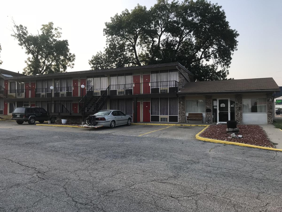 Budget Host Village Inn - thumb 19