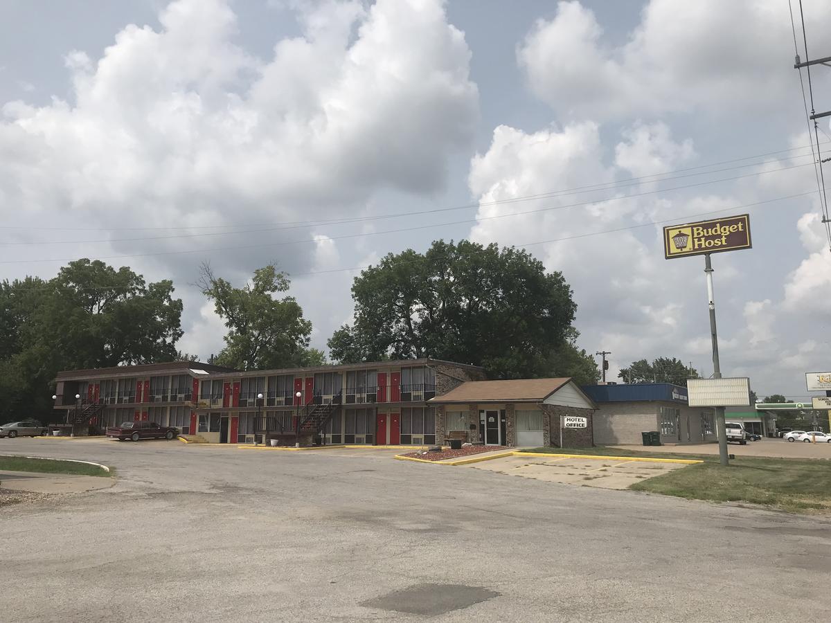 Budget Host Village Inn - thumb 8