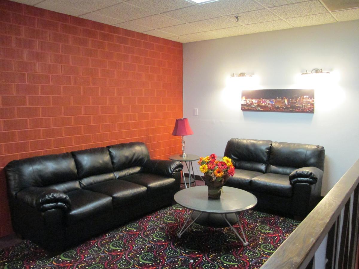 The Vegas Hotel - thumb 15