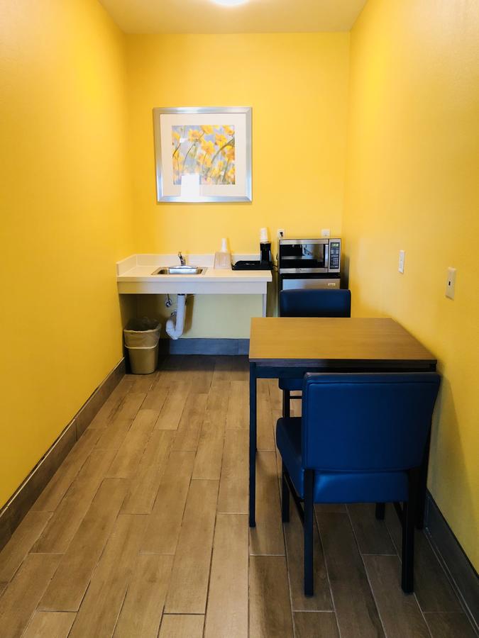 Days Inn By Wyndham Port Aransas TX - thumb 15