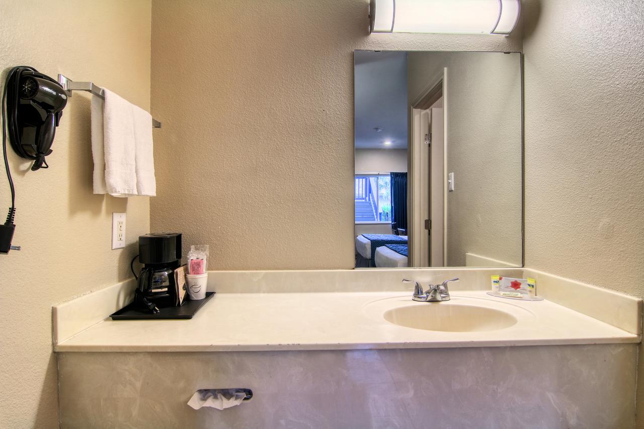 Alister Square Inn - thumb 29