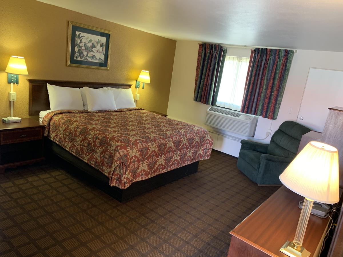 EastGate Inn - thumb 7