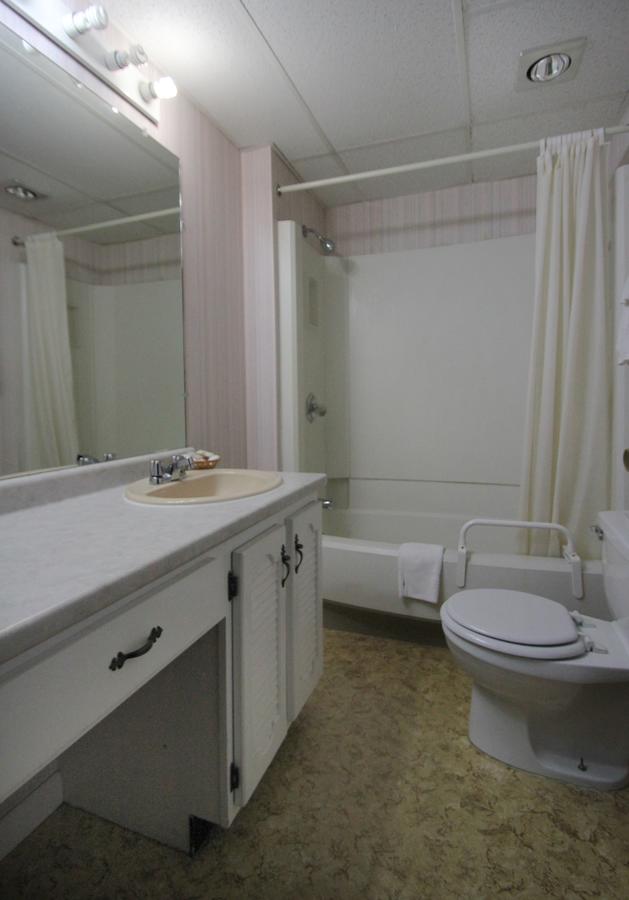 EastGate Inn - thumb 38