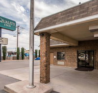 Quality Inn  Suites Near White Sands National Monument - Accommodation Michigan