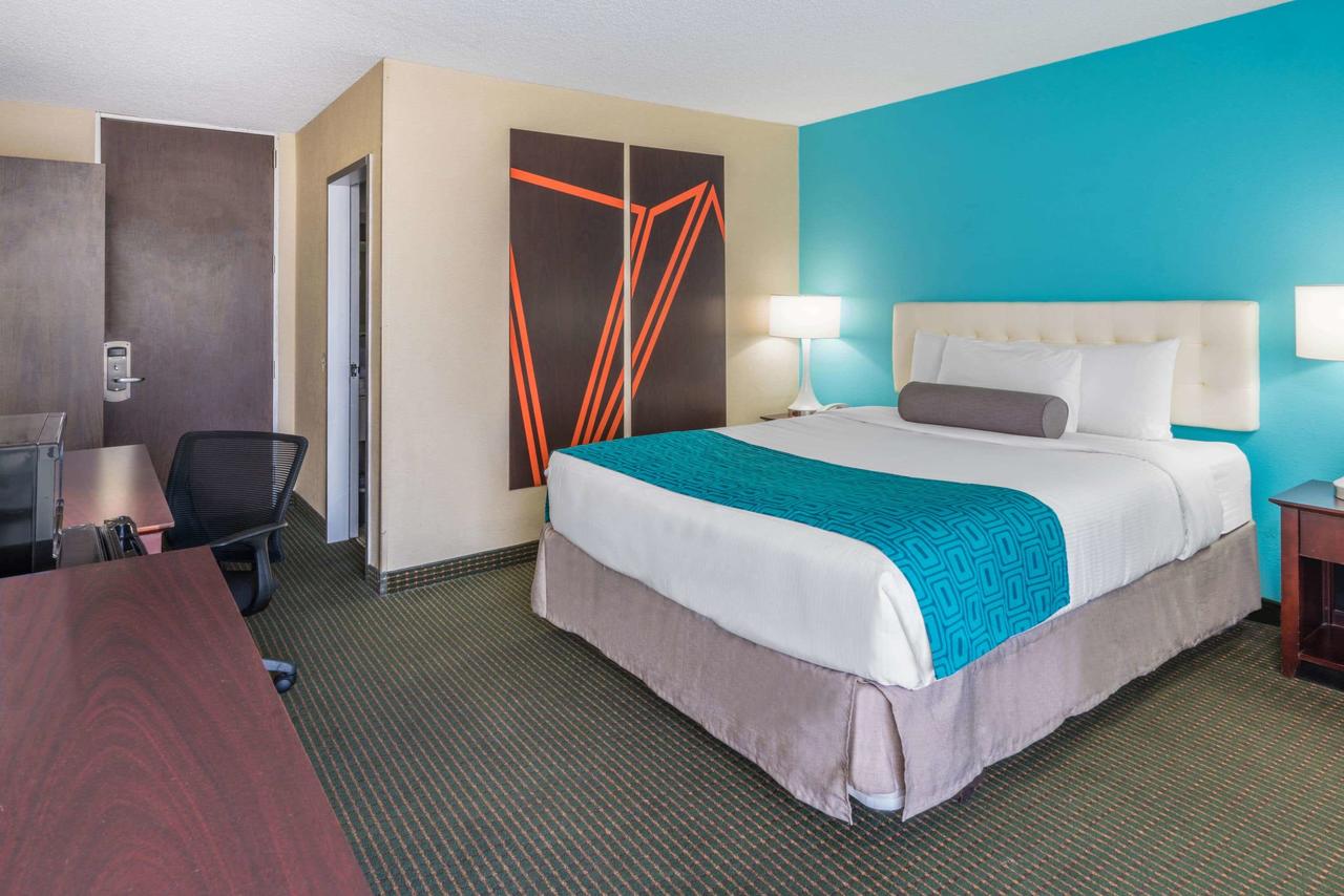 Howard Johnson By Wyndham Albuquerque Midtown - thumb 22