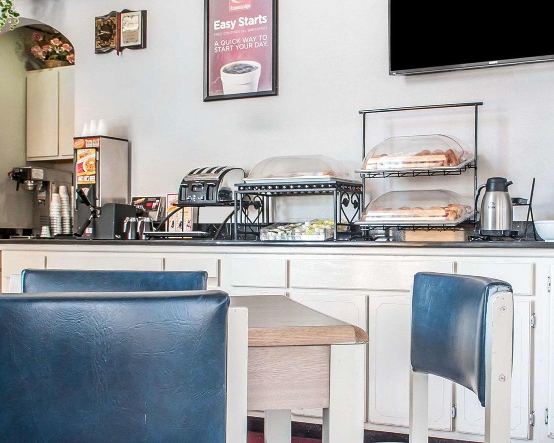 Econo Lodge Las Cruces University Area - thumb 11