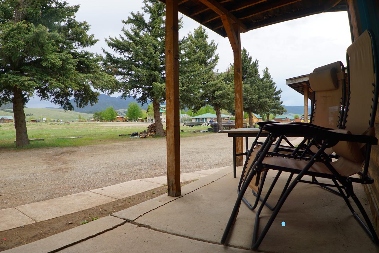 Eagle Nest Fly Shack & Lodge - thumb 0
